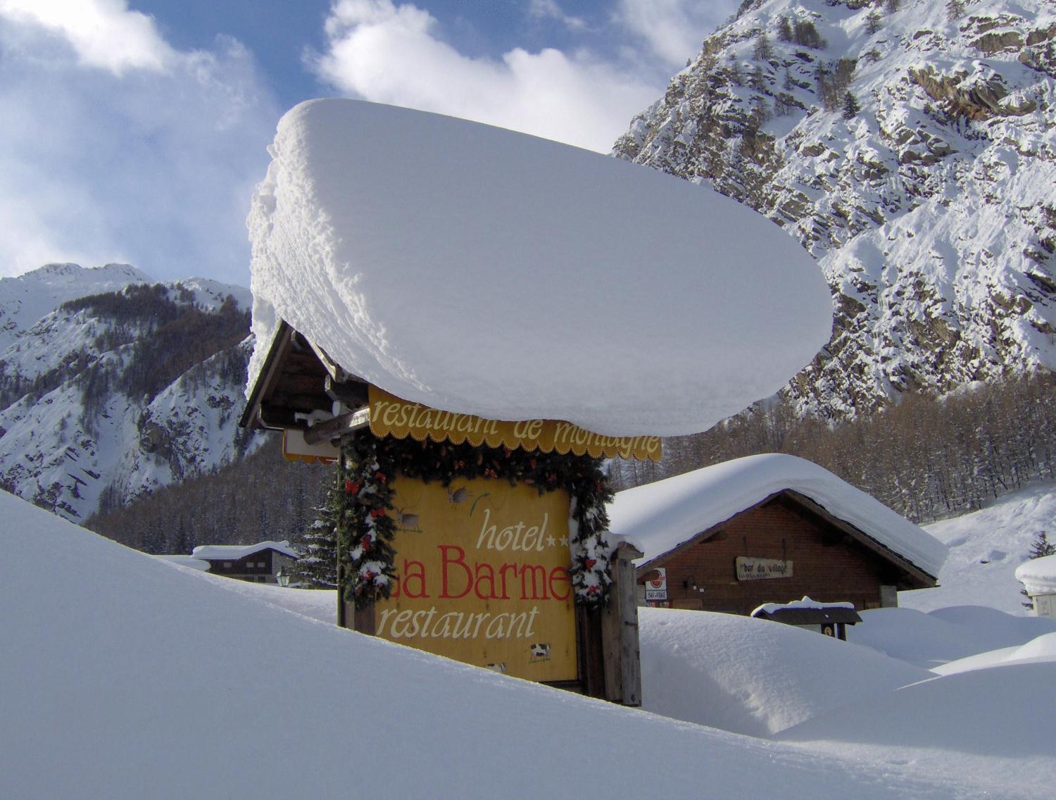 Hotel Restaurant La Barme Cogne Zewnętrze zdjęcie
