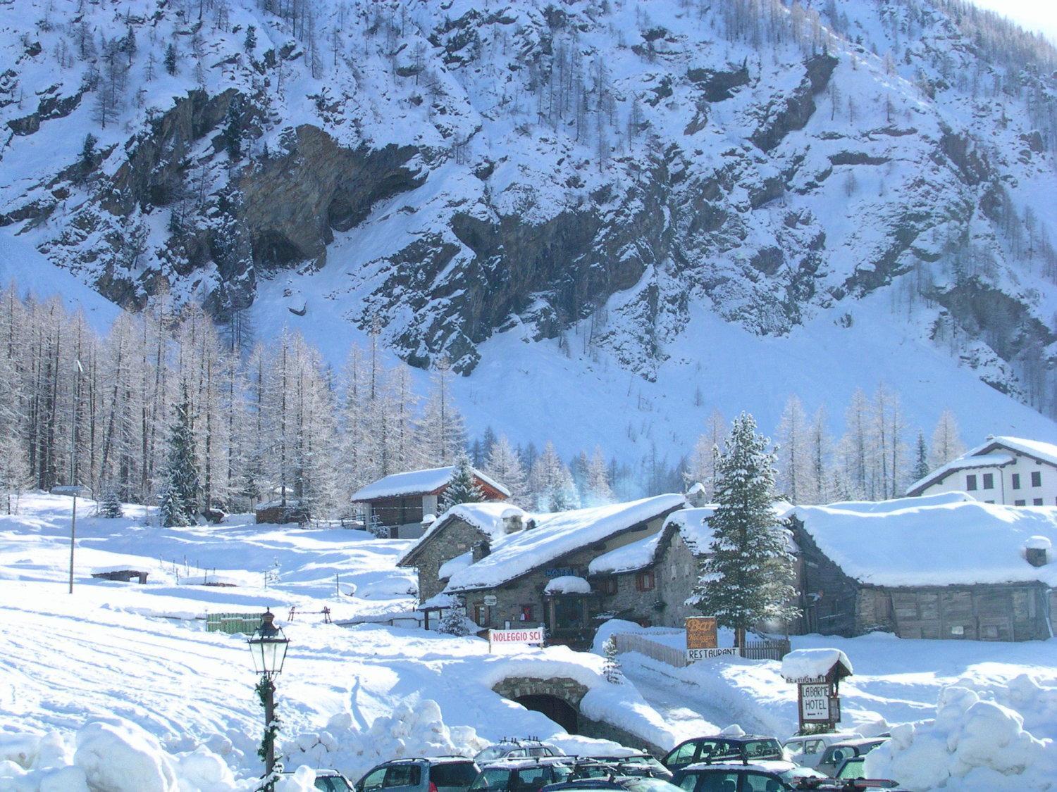 Hotel Restaurant La Barme Cogne Zewnętrze zdjęcie