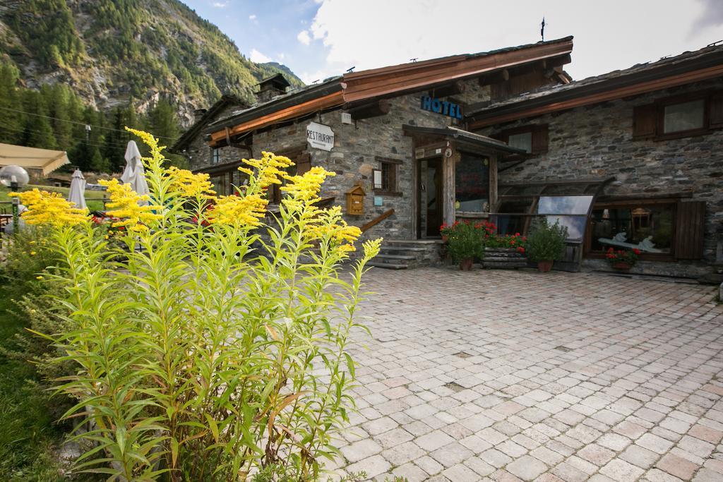 Hotel Restaurant La Barme Cogne Zewnętrze zdjęcie