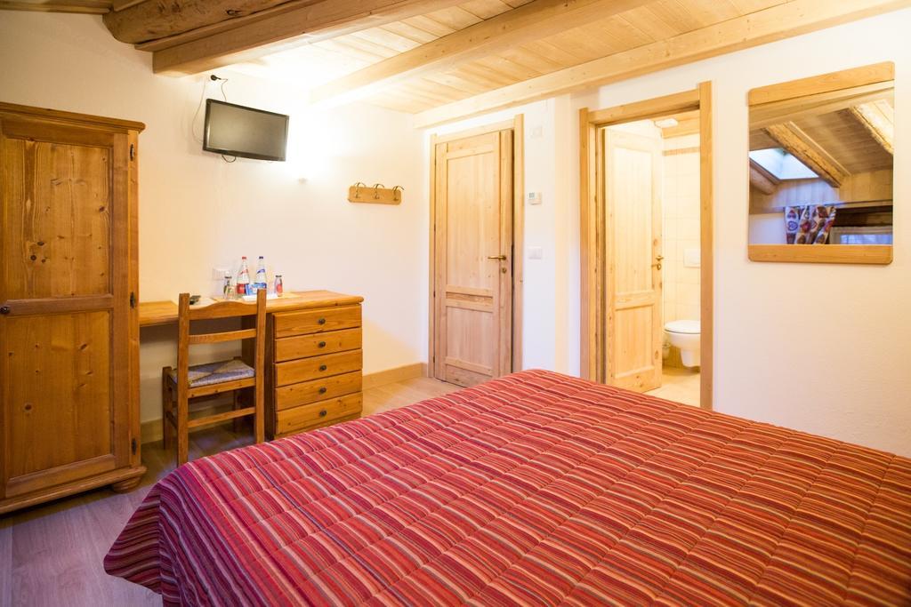 Hotel Restaurant La Barme Cogne Zewnętrze zdjęcie