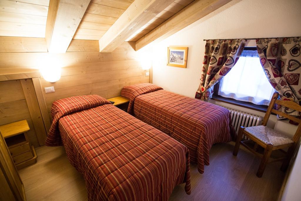 Hotel Restaurant La Barme Cogne Zewnętrze zdjęcie