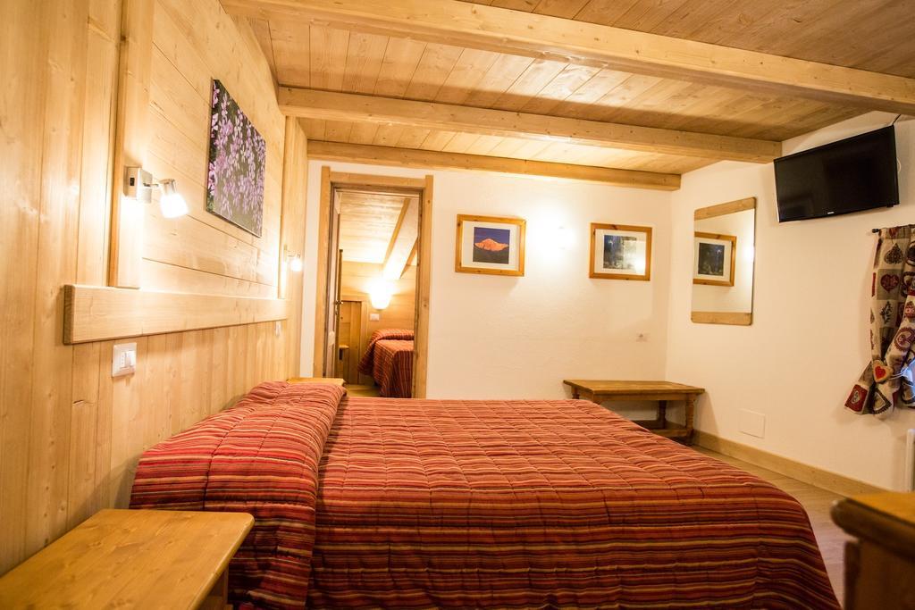 Hotel Restaurant La Barme Cogne Zewnętrze zdjęcie