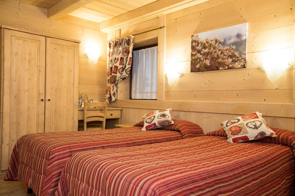 Hotel Restaurant La Barme Cogne Zewnętrze zdjęcie